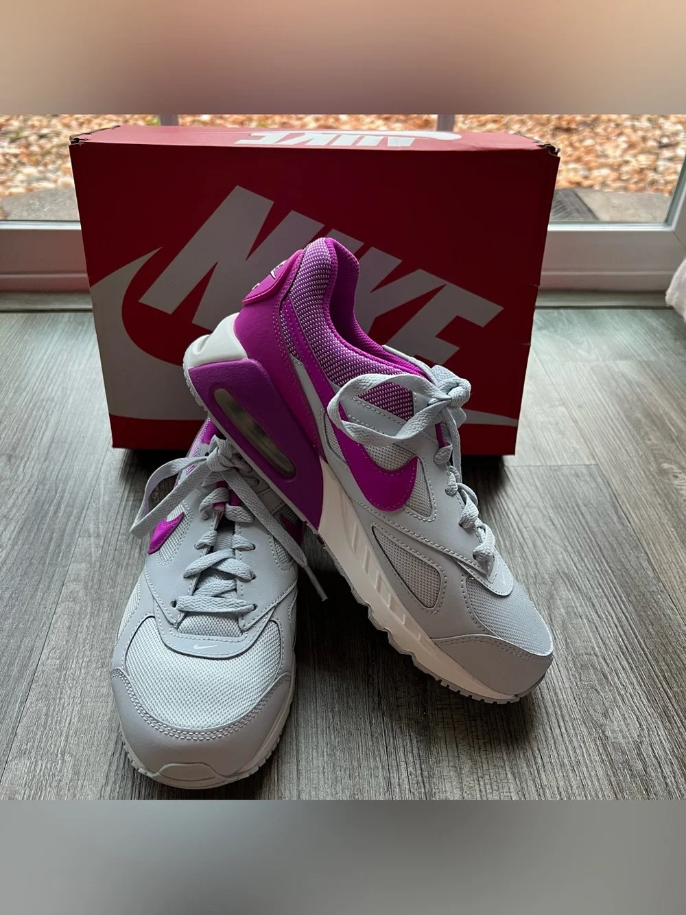 Nike AirMax Bright Violet & Silver Gray 6Y